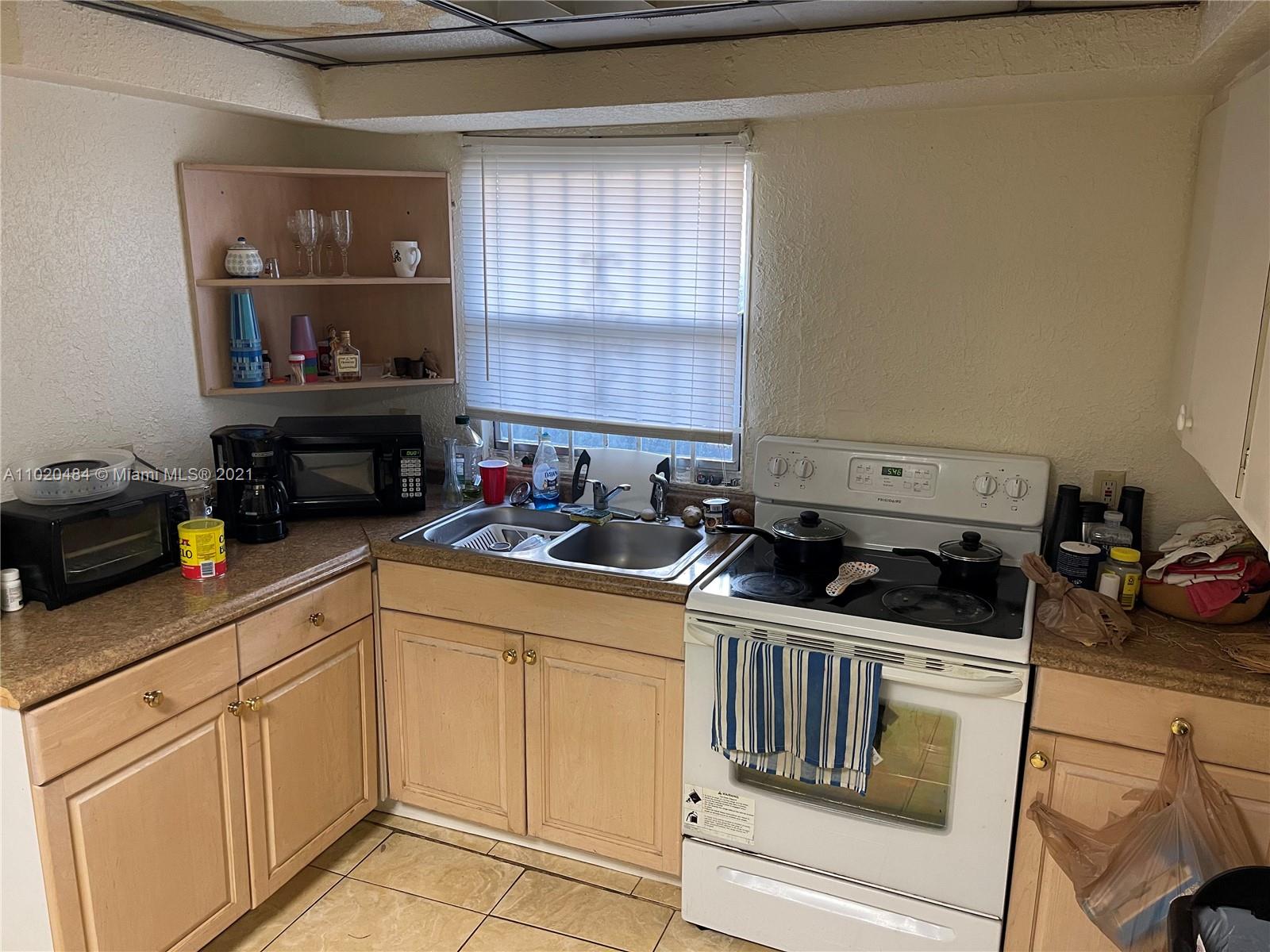 See details / 1830 sq. ft. $ 2021-03-30 0 Photo