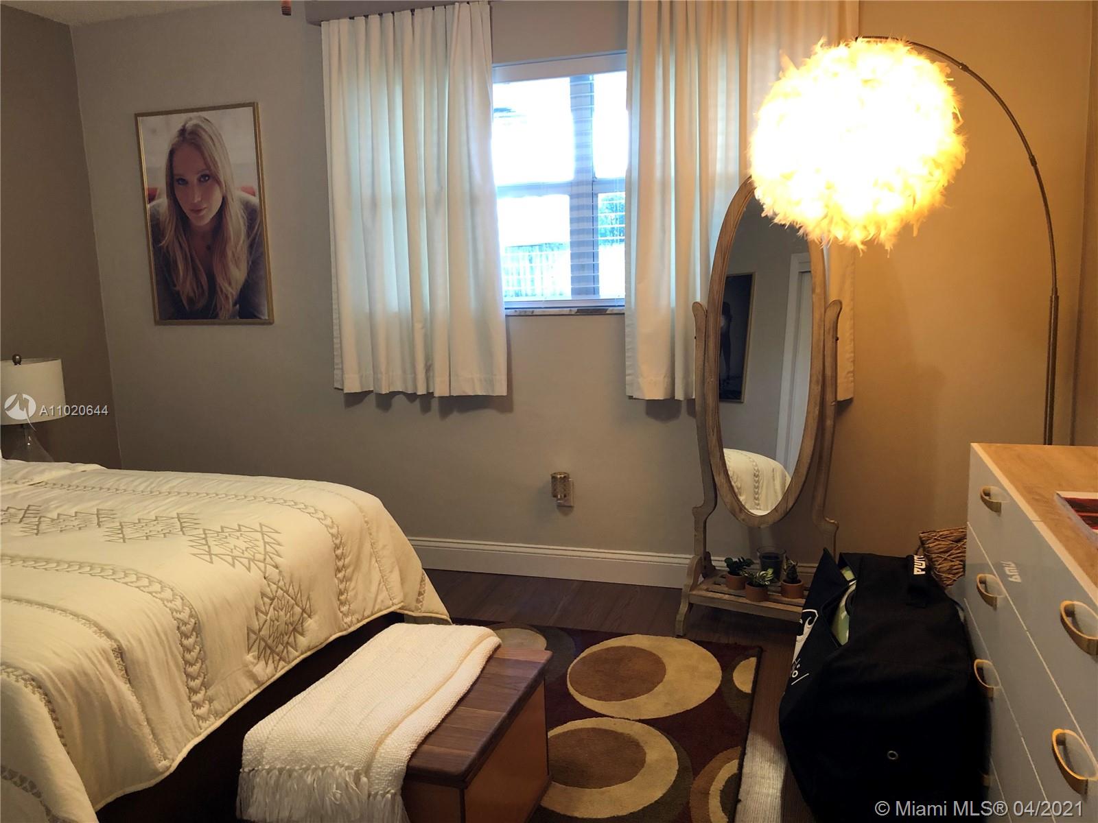 See details / 1931 sq. ft. $ 2021-03-30 0 Photo