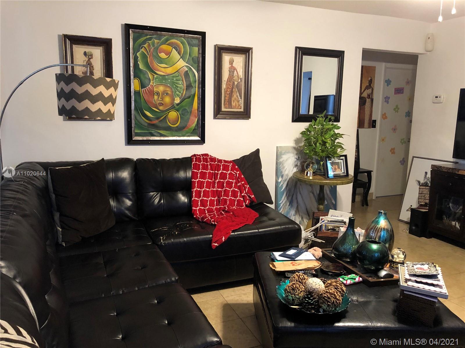 See details / 1931 sq. ft. $ 2021-03-30 0 Photo