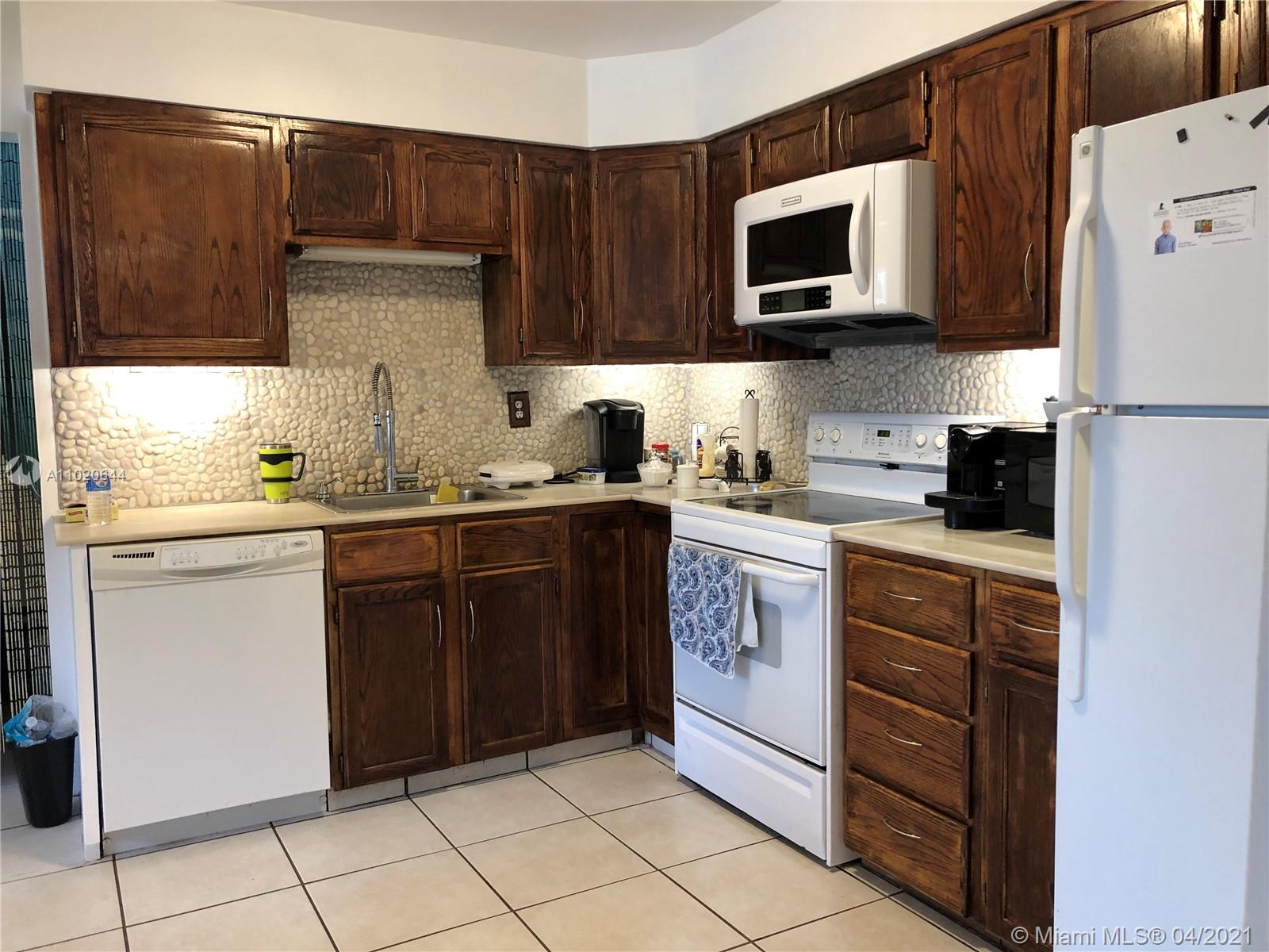 See details / 1931 sq. ft. $ 2021-03-30 0 Photo