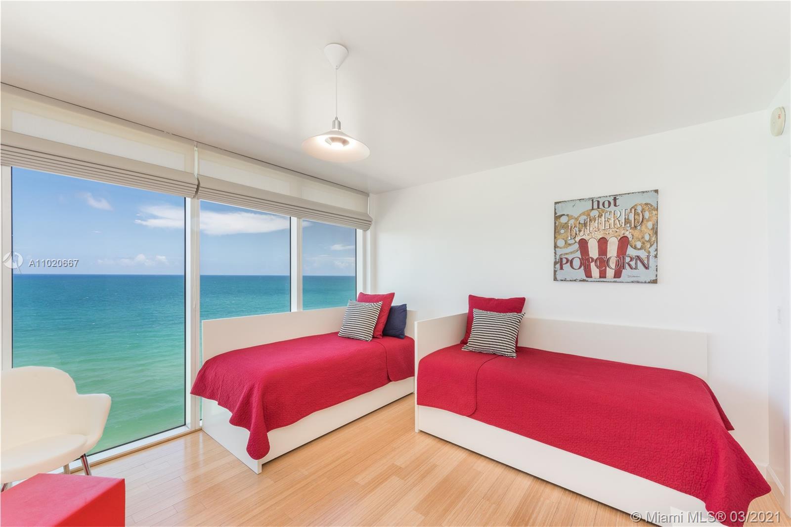 See details 1401 3 / 3 2065 sq. ft. $ 2021-04-16 0 Photo