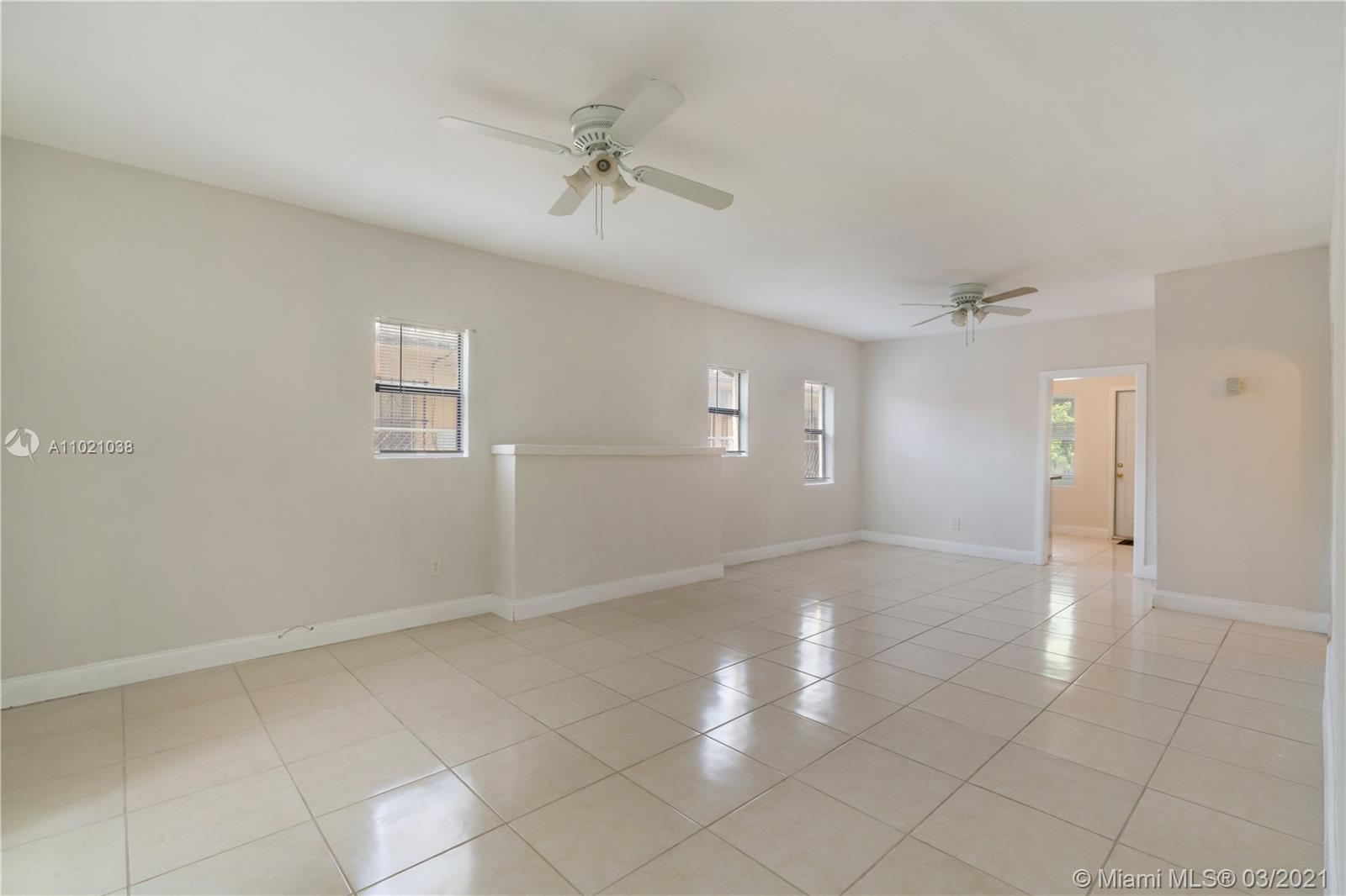 See details / 1800 sq. ft. $ 2021-03-31 0 Photo