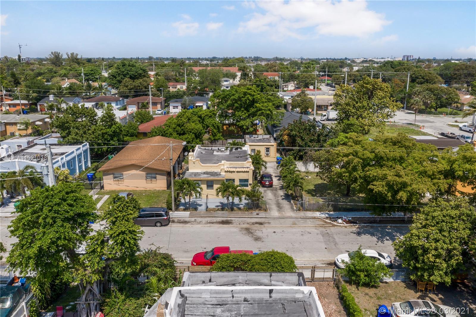 See details / 1800 sq. ft. $ 2021-03-31 0 Photo