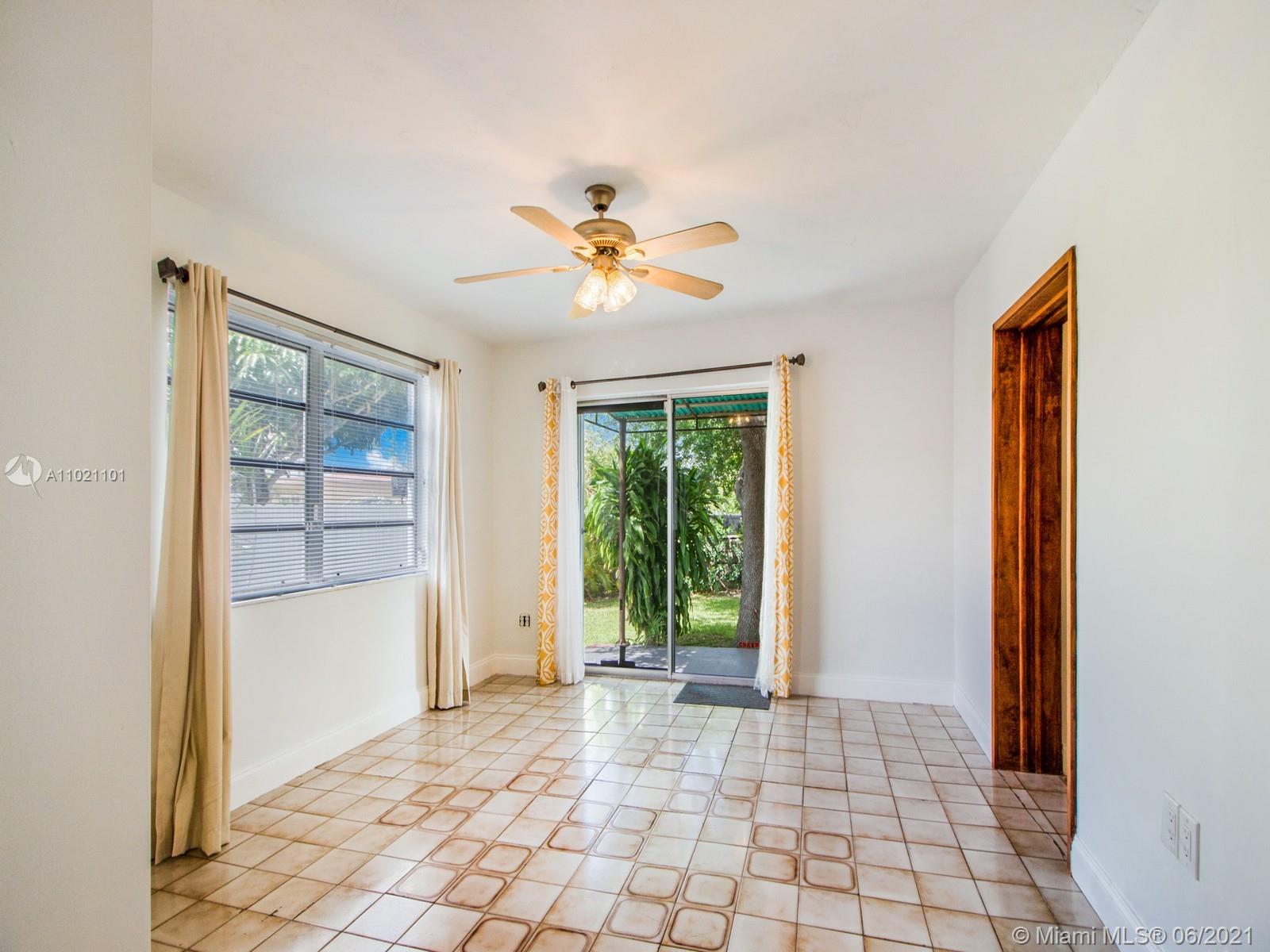 See details / 1250 sq. ft. $ 2021-04-16 0 Photo