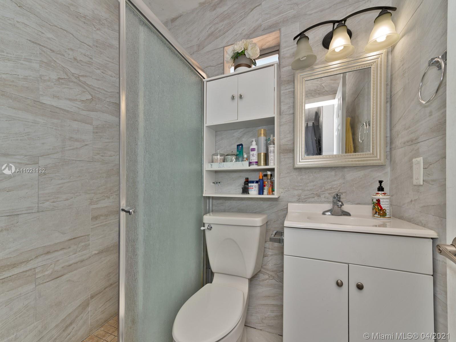 See details / 1762 sq. ft. $ 2021-03-31 0 Photo