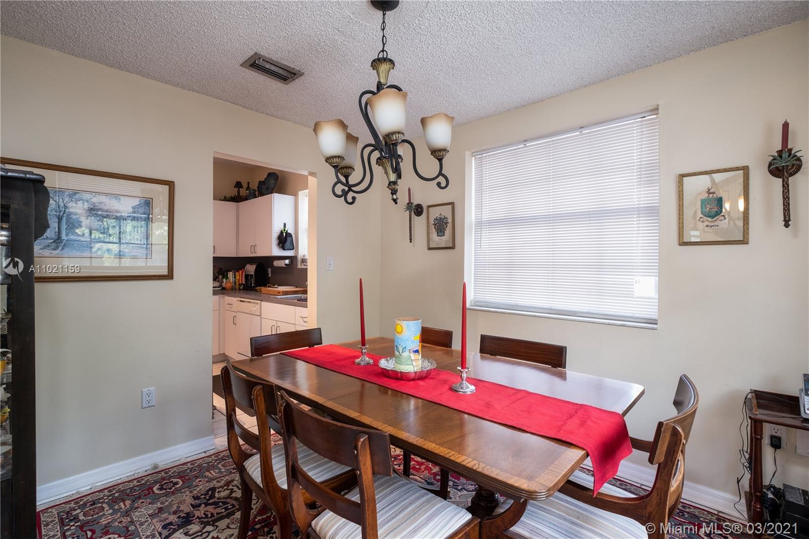 See details / 2468 sq. ft. $ 2021-03-31 0 Photo