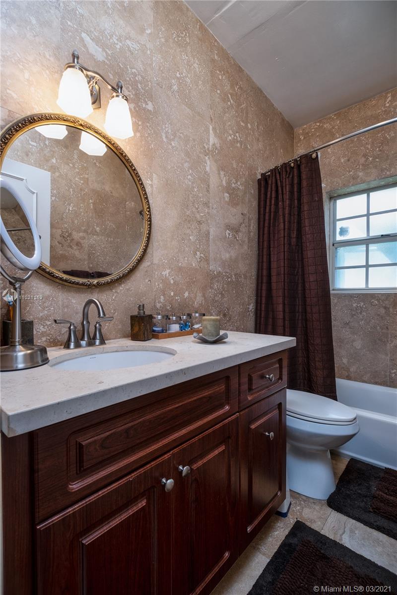 See details / 2468 sq. ft. $ 2021-03-31 0 Photo