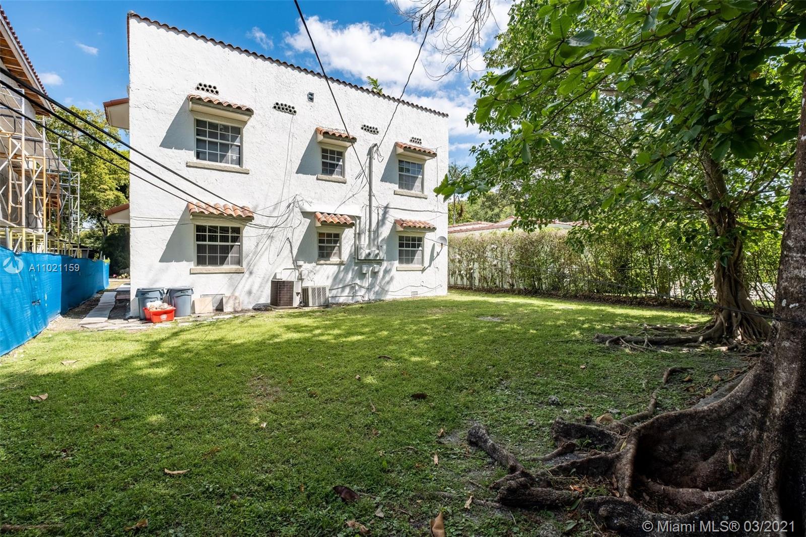 See details / 2468 sq. ft. $ 2021-03-31 0 Photo