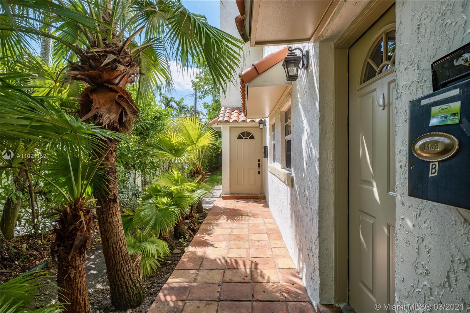See details / 2468 sq. ft. $ 2021-03-31 0 Photo