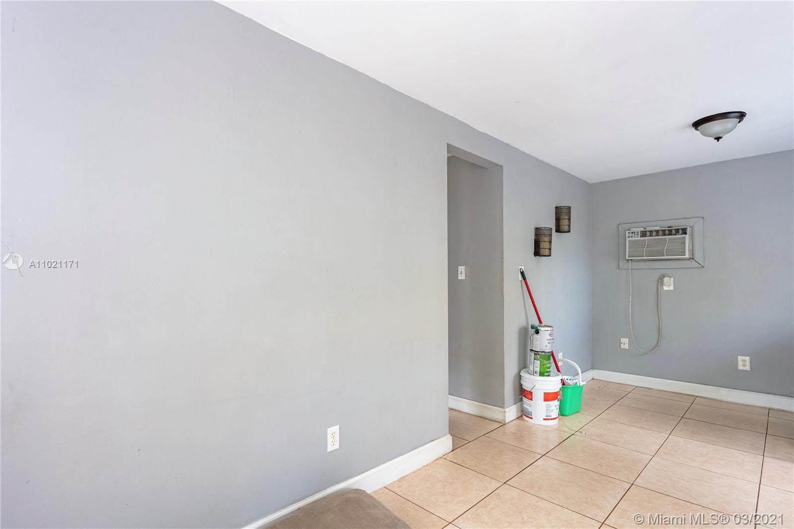 See details / 2119 sq. ft. $ 2021-03-31 0 Photo