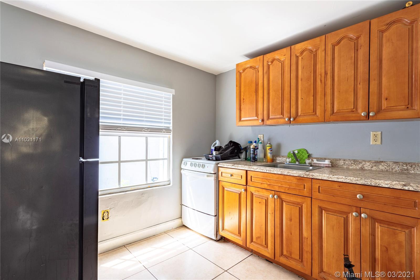 See details / 2119 sq. ft. $ 2021-03-31 0 Photo