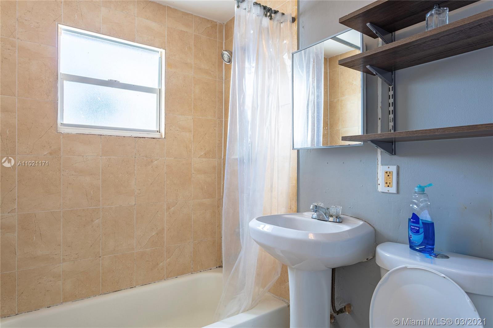 See details / 2119 sq. ft. $ 2021-03-31 0 Photo