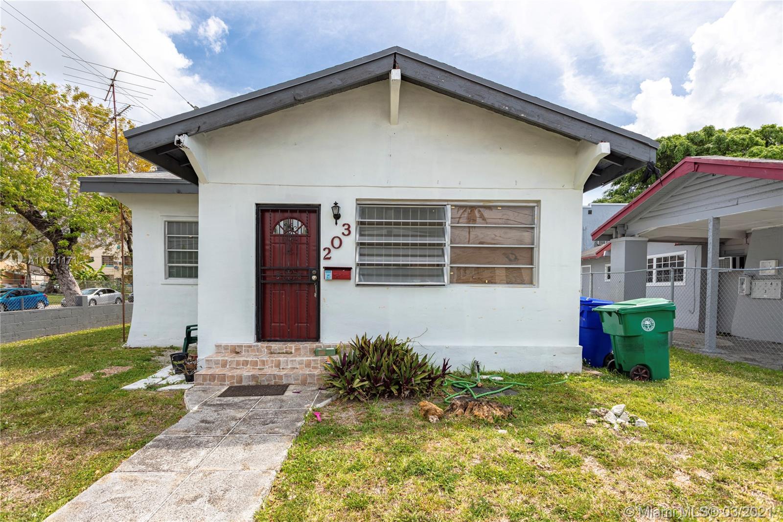 See details / 2119 sq. ft. $ 2021-03-31 0 Photo