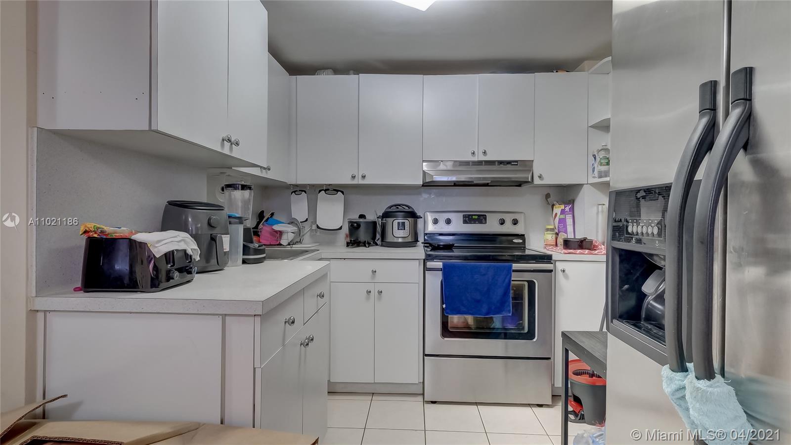 See details / 2624 sq. ft. $ 2021-03-31 0 Photo