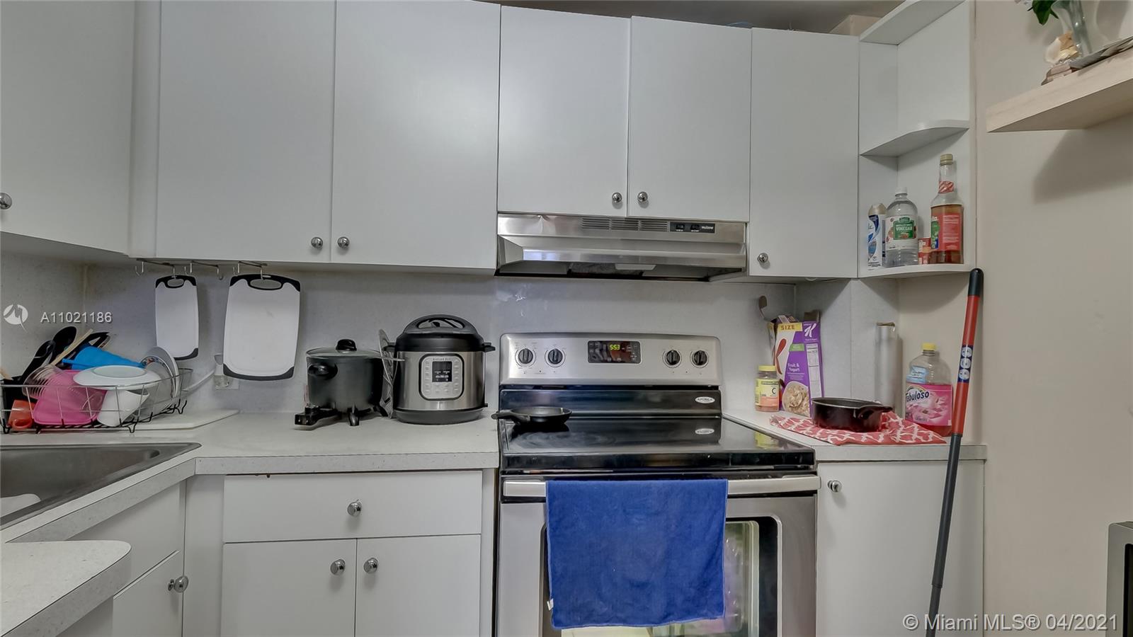 See details / 2624 sq. ft. $ 2021-03-31 0 Photo