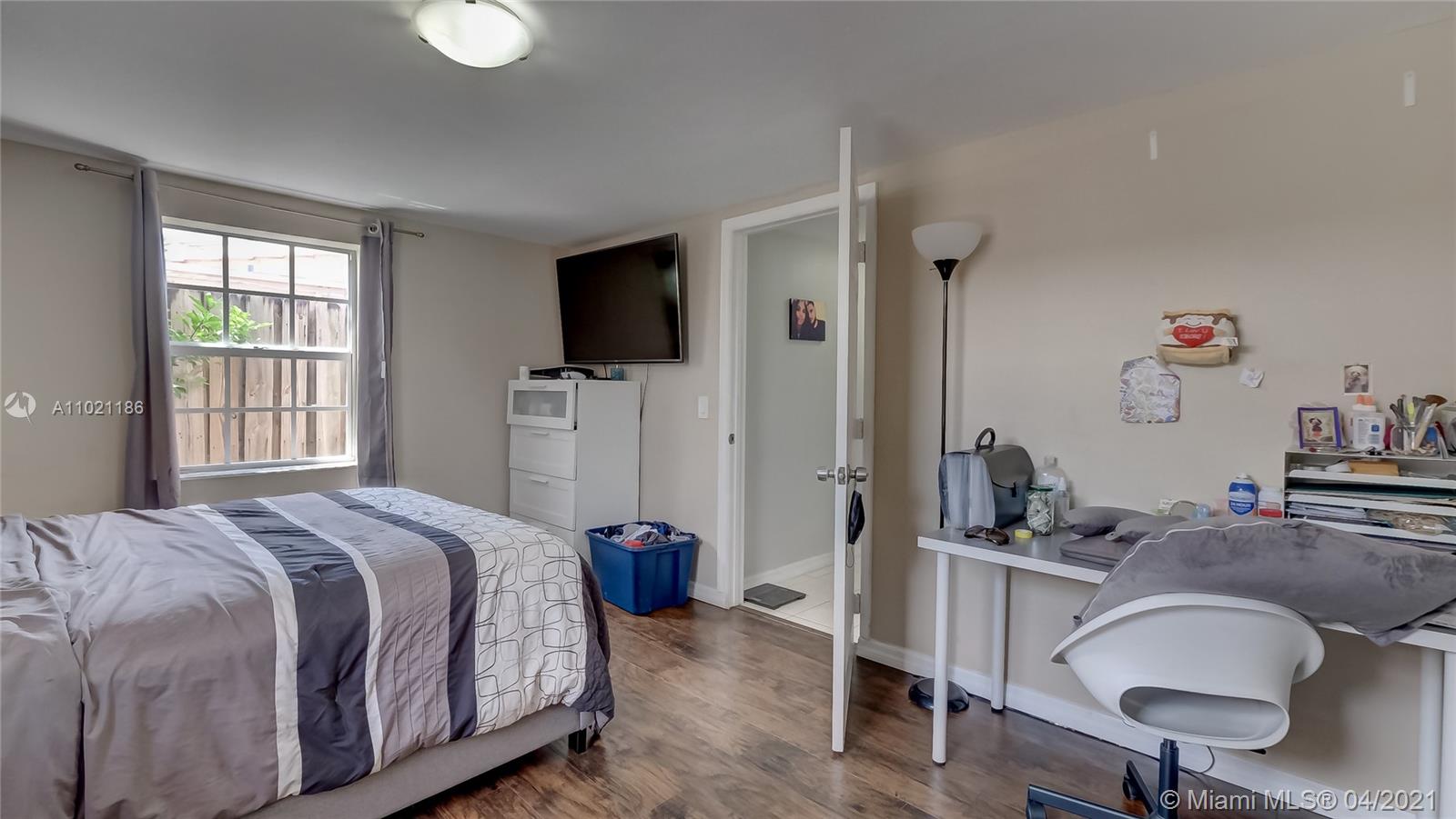 See details / 2624 sq. ft. $ 2021-03-31 0 Photo