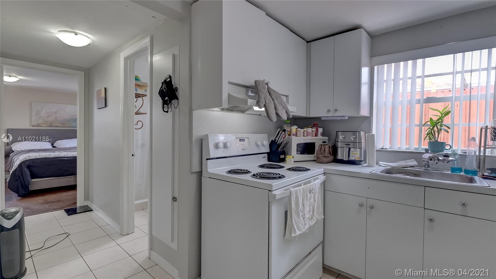 See details / 2624 sq. ft. $ 2021-03-31 0 Photo