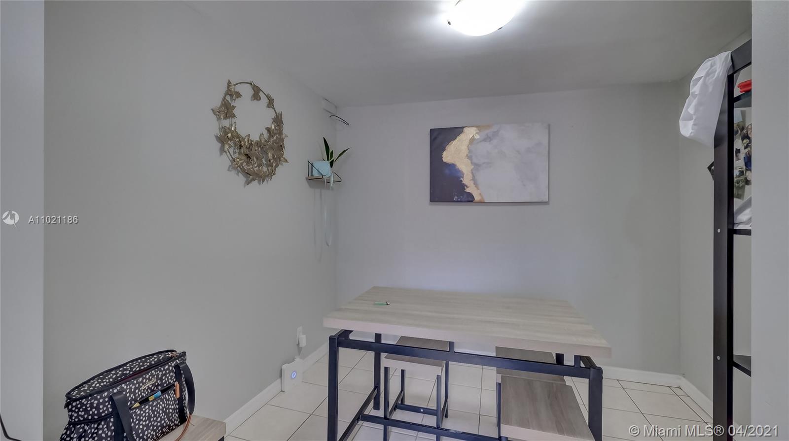 See details / 2624 sq. ft. $ 2021-03-31 0 Photo