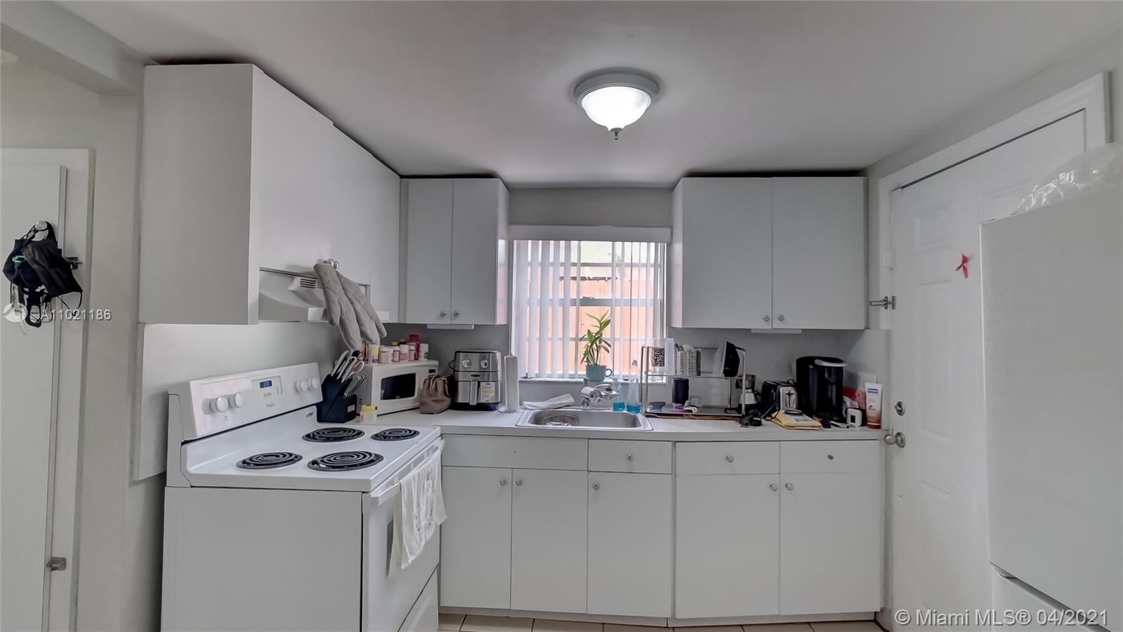 See details / 2624 sq. ft. $ 2021-03-31 0 Photo