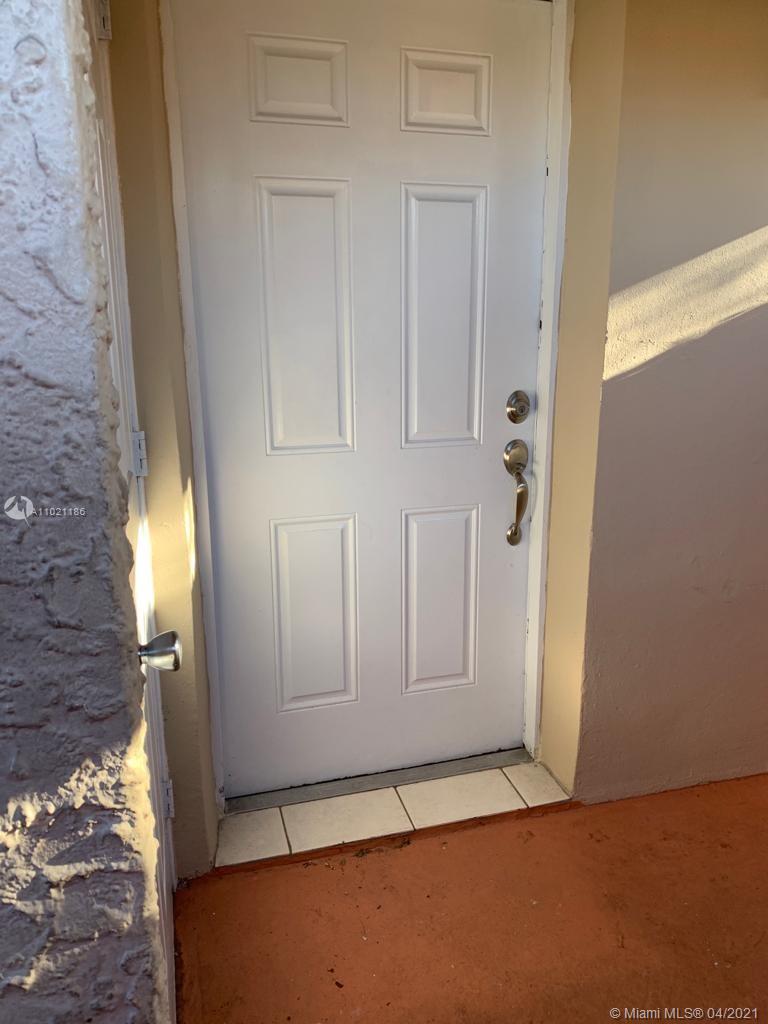 See details / 2624 sq. ft. $ 2021-03-31 0 Photo