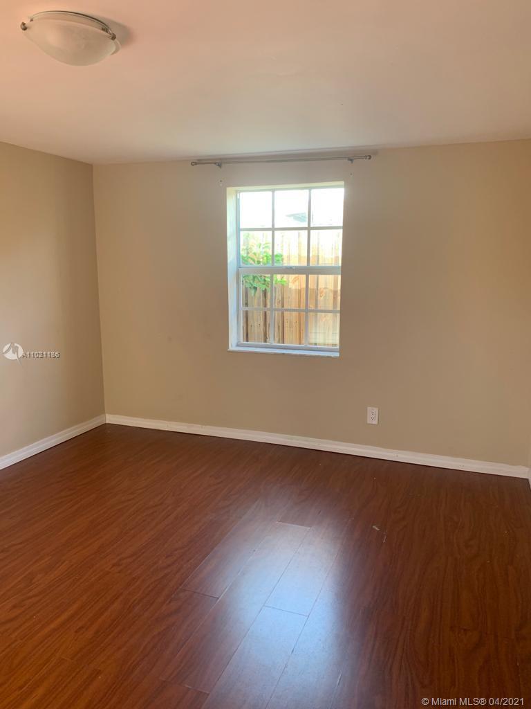 See details / 2624 sq. ft. $ 2021-03-31 0 Photo