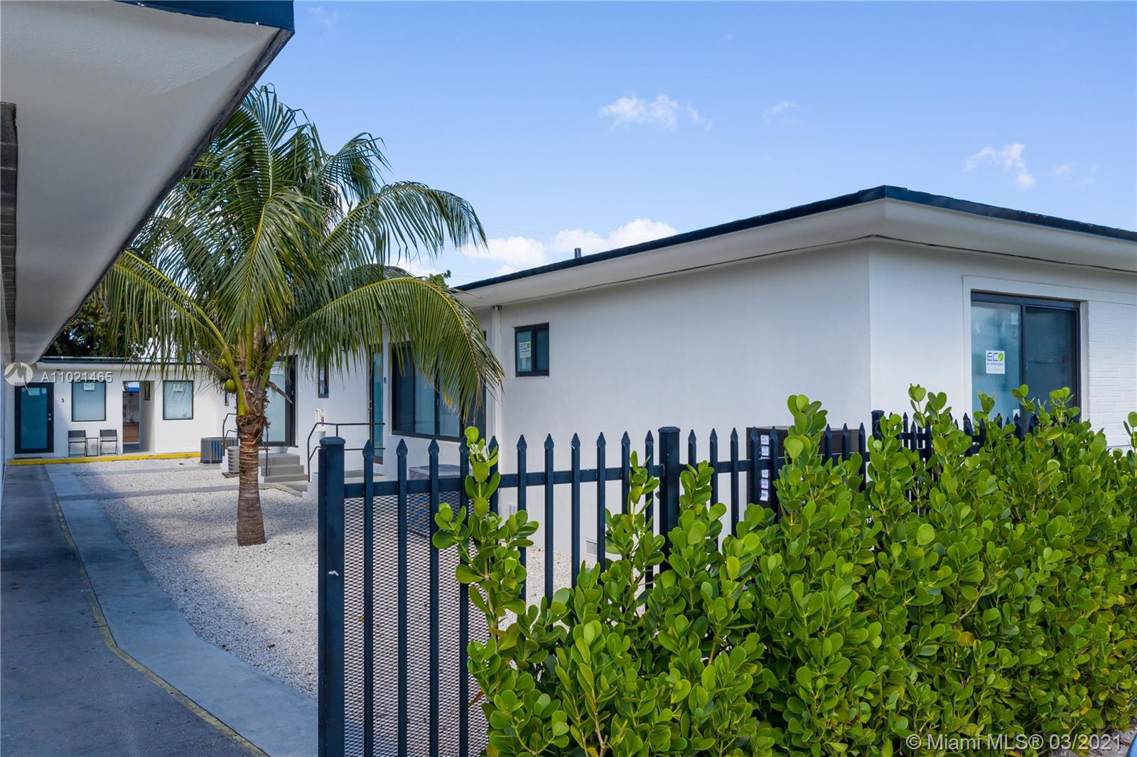 See details / sq. ft. $ 2021-04-01 0 Photo