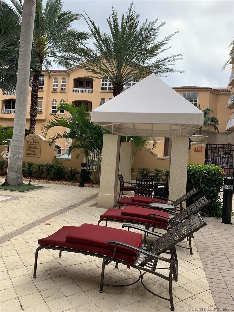 Photo of 3001 185th St #425, Aventura, Florida, 33180 -