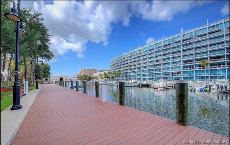 Photo of 3001 185th St #425, Aventura, Florida, 33180 -