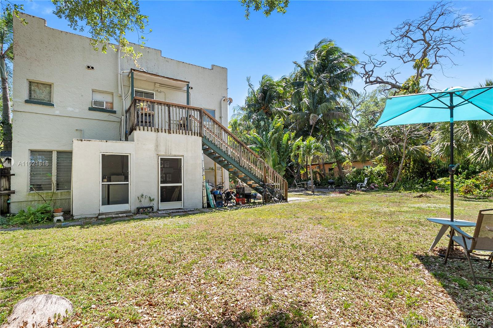See details 17 / sq. ft. $ 2021-04-01 0 Photo