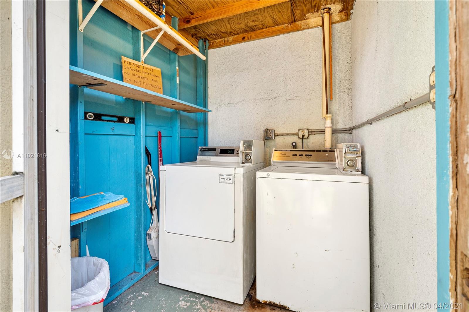 See details 17 / sq. ft. $ 2021-04-01 0 Photo