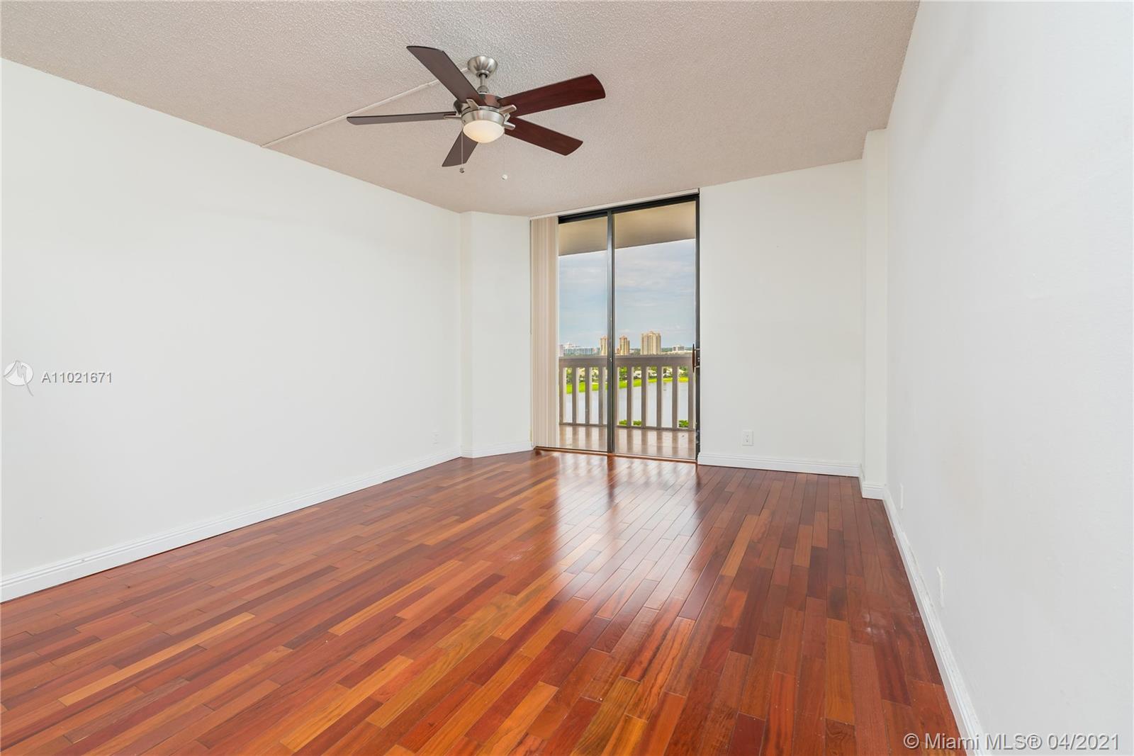 Photo of 20281 Country Club Dr #1105, Aventura, Florida, 33180 -