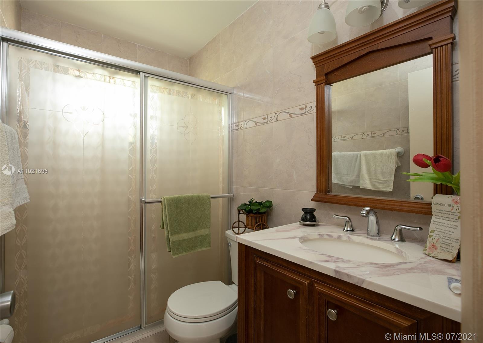 See details / 1148 sq. ft. $ 2021-04-01 0 Photo