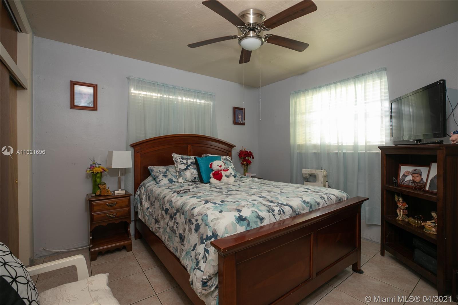 See details / 1148 sq. ft. $ 2021-04-01 0 Photo