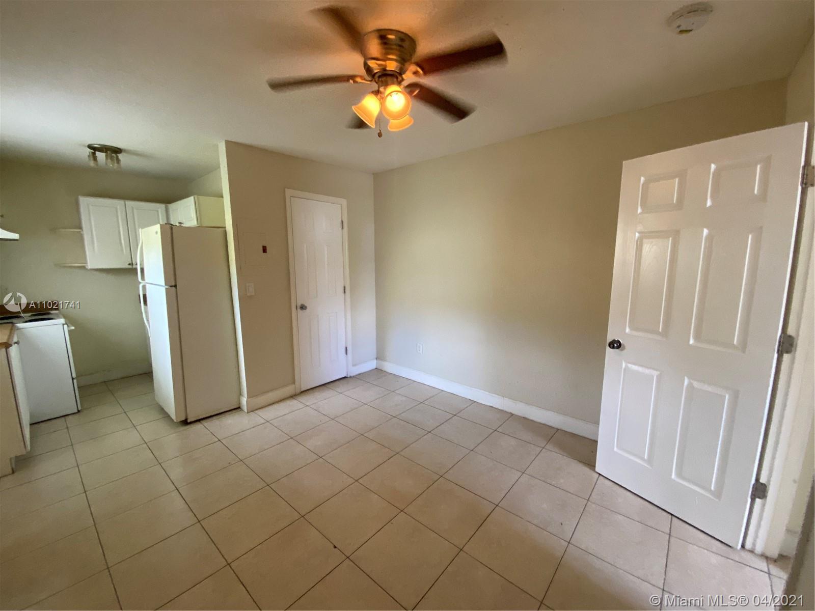 See details / sq. ft. $ 2021-04-01 0 Photo