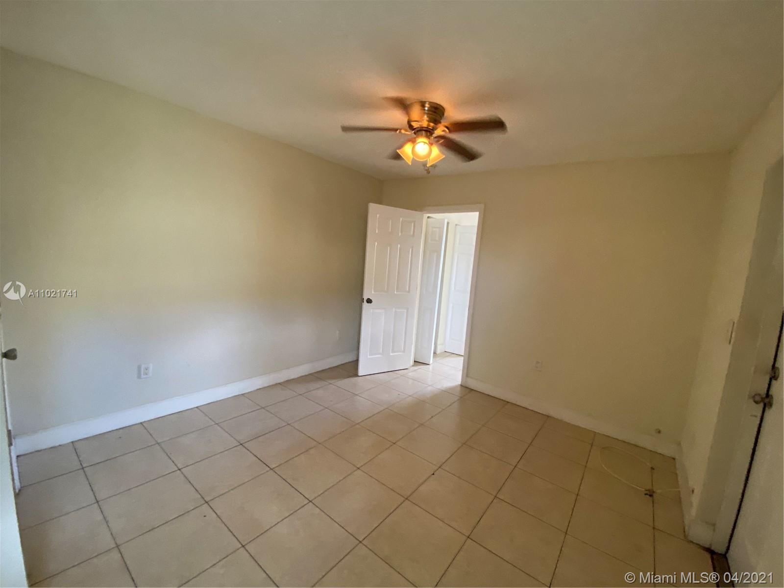 See details / sq. ft. $ 2021-04-01 0 Photo