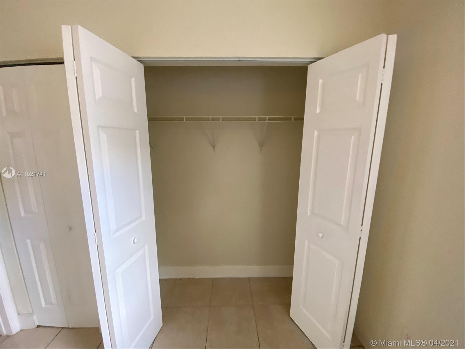 See details / sq. ft. $ 2021-04-01 0 Photo