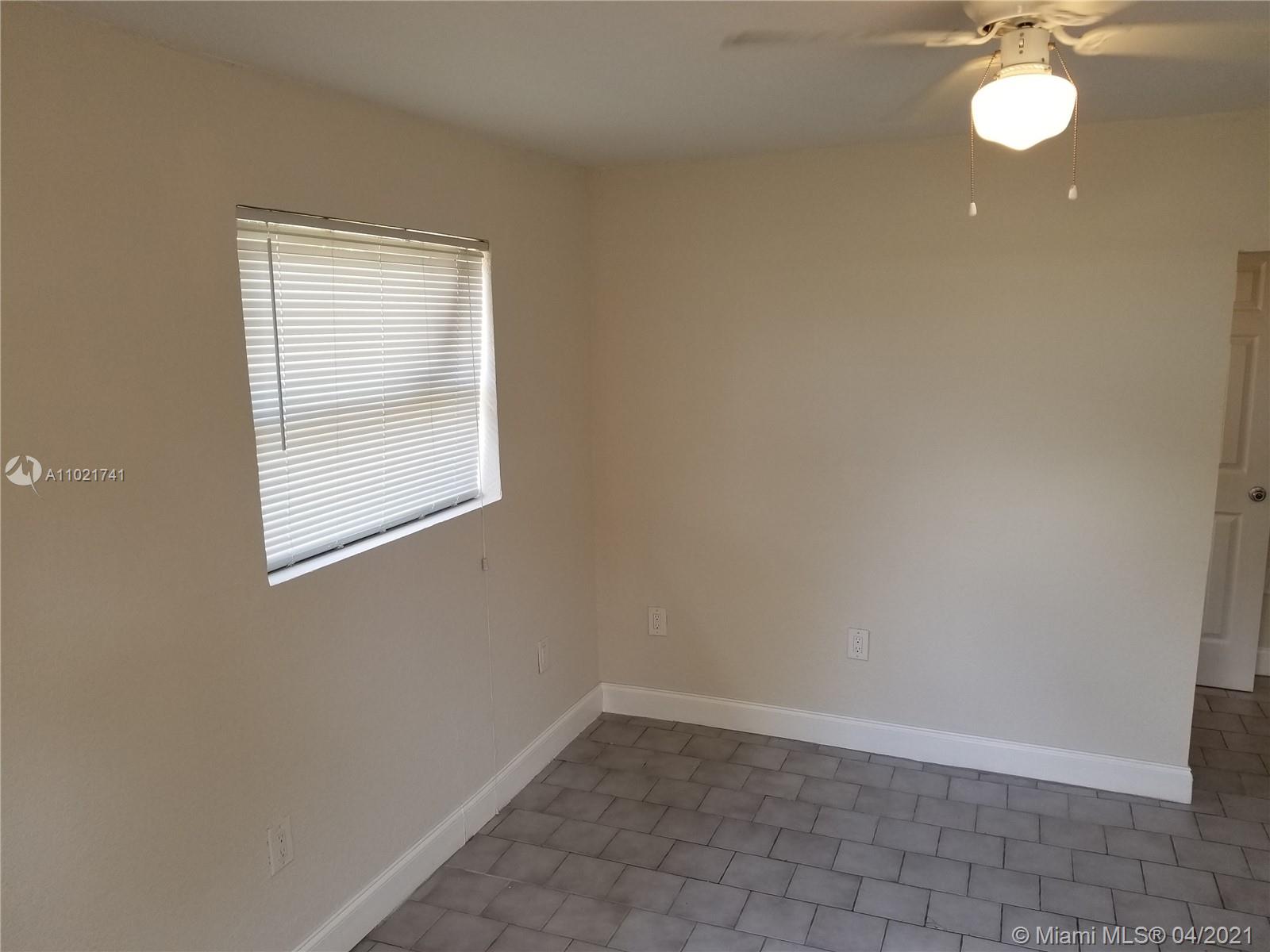 See details / sq. ft. $ 2021-04-01 0 Photo