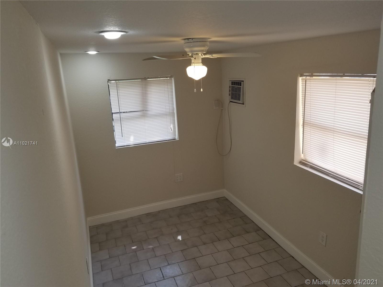 See details / sq. ft. $ 2021-04-01 0 Photo