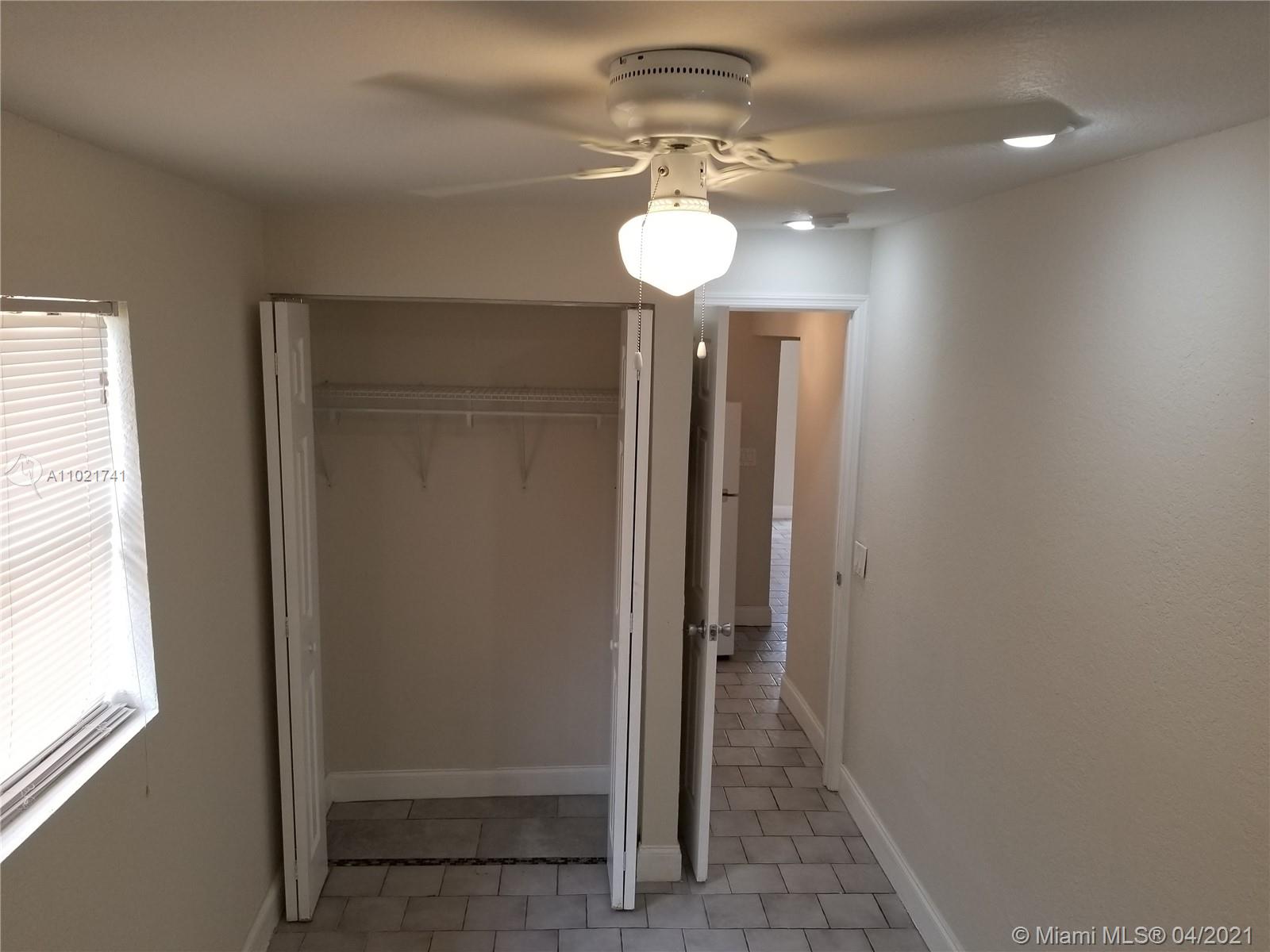 See details / sq. ft. $ 2021-04-01 0 Photo
