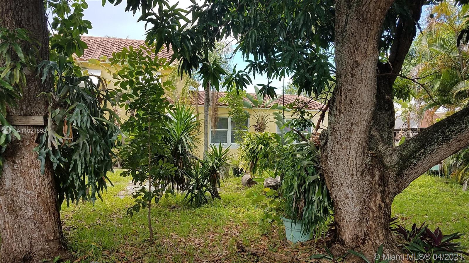 See details / 1291 sq. ft. $ 2021-04-01 0 Photo