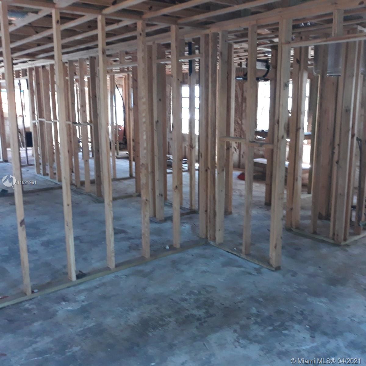 See details / 1540 sq. ft. $ 2021-04-02 0 Photo