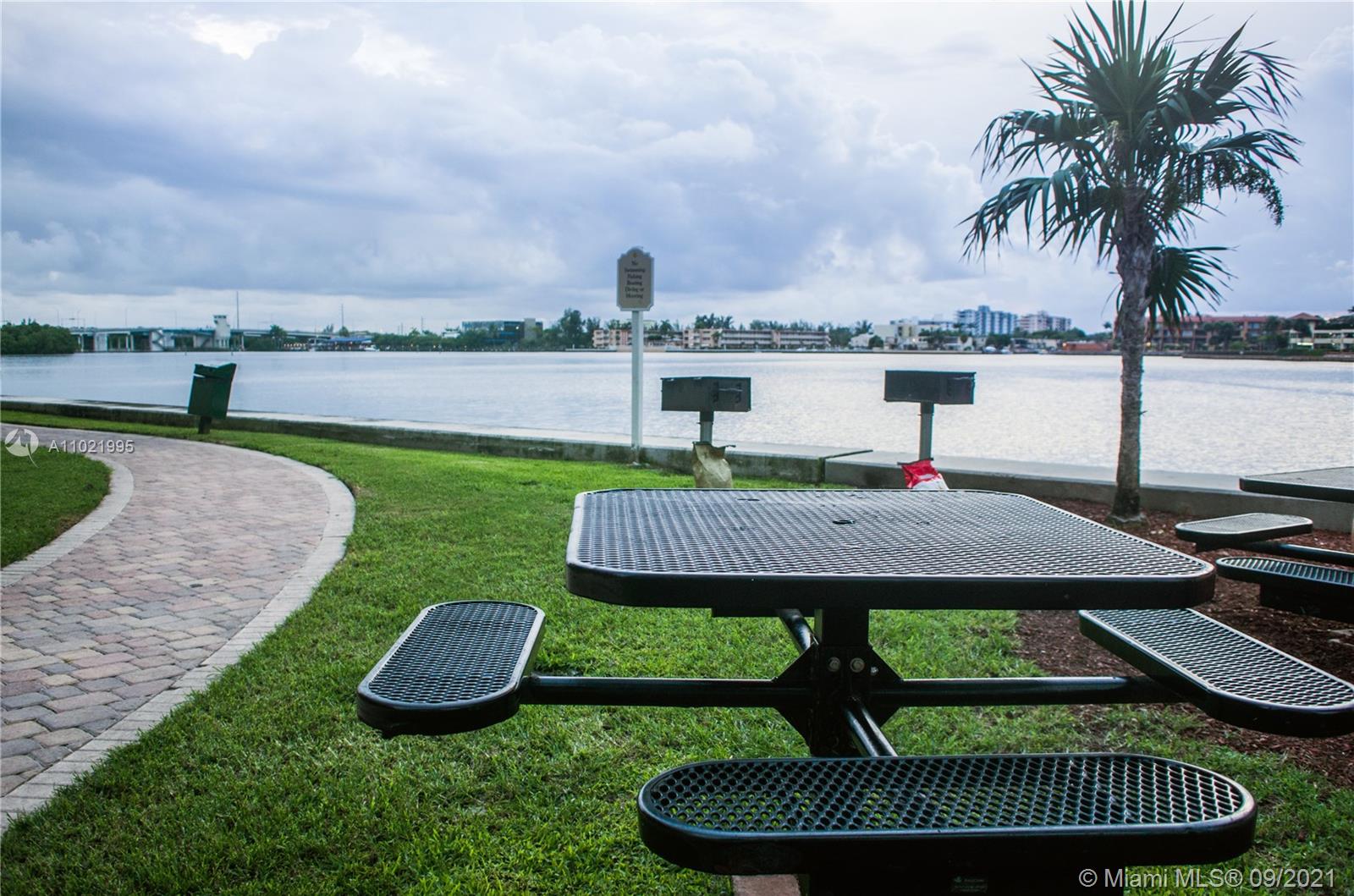 Photo of 17150 Bay Rd #2722, Sunny Isles Beach, Florida, 33160 -
