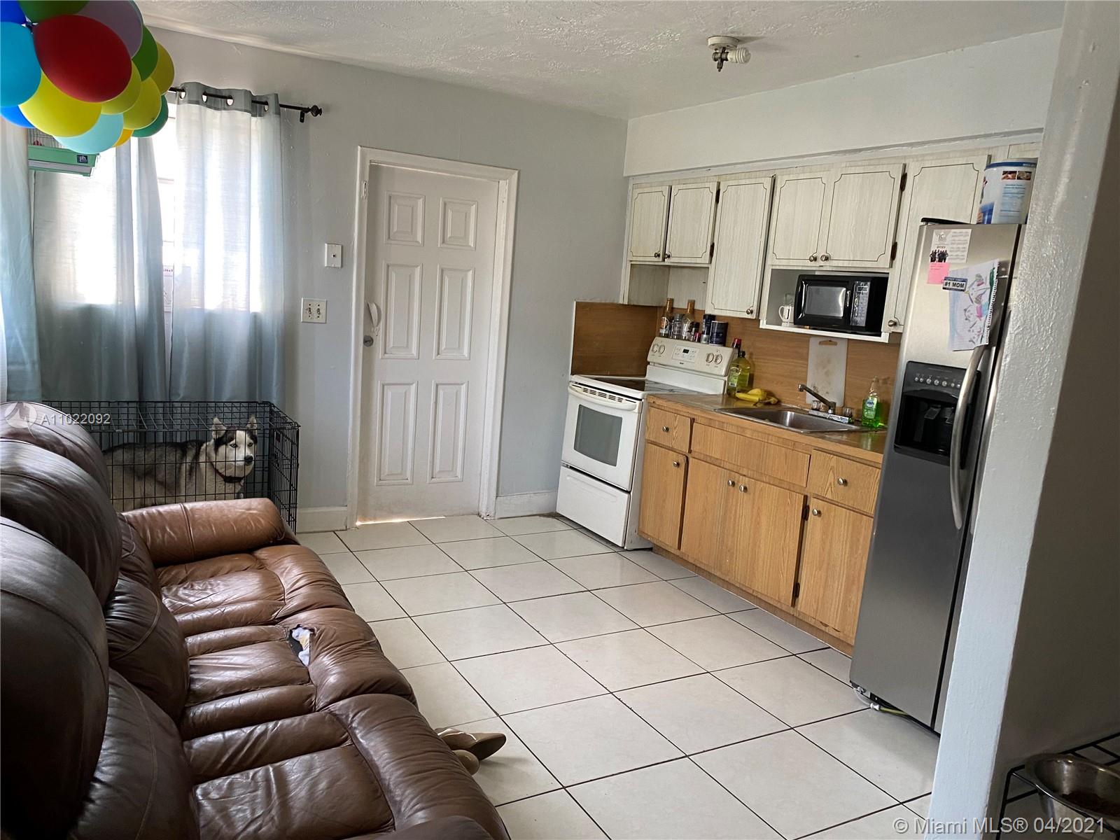 See details / 1715 sq. ft. $ 2021-04-02 0 Photo