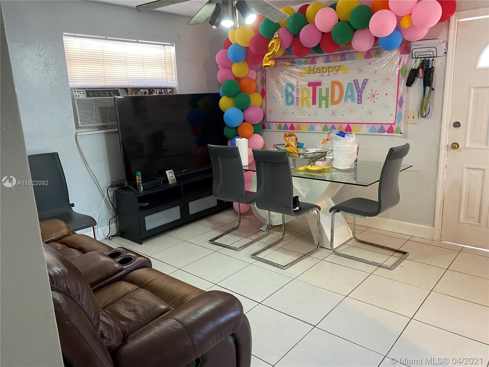 See details / 1715 sq. ft. $ 2021-04-02 0 Photo