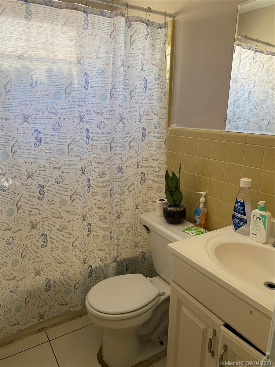 See details / 1715 sq. ft. $ 2021-04-02 0 Photo