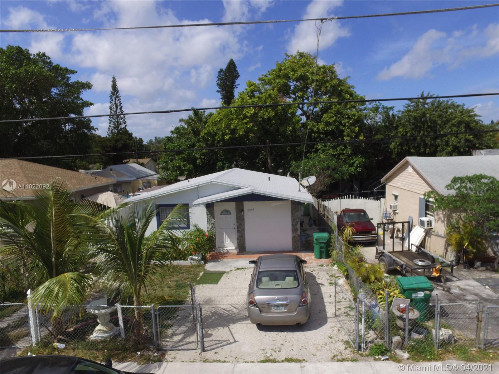 See details / 1715 sq. ft. $ 2021-04-02 0 Photo