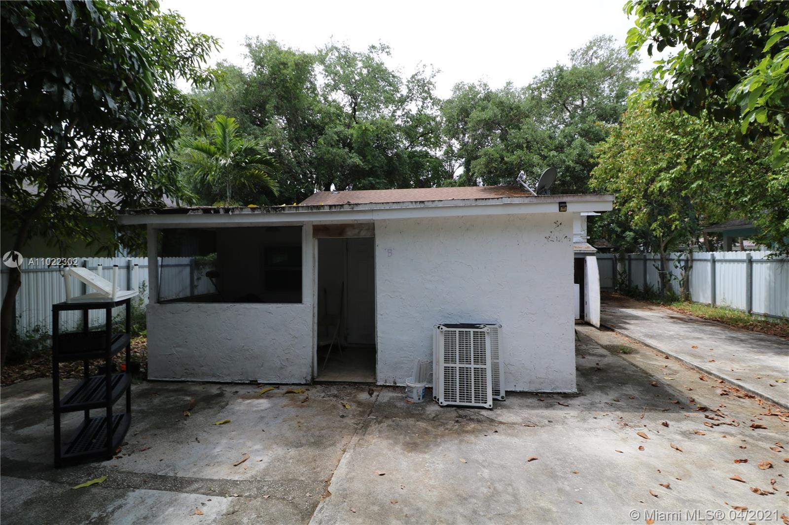 See details / 1537 sq. ft. $ 2021-04-02 0 Photo