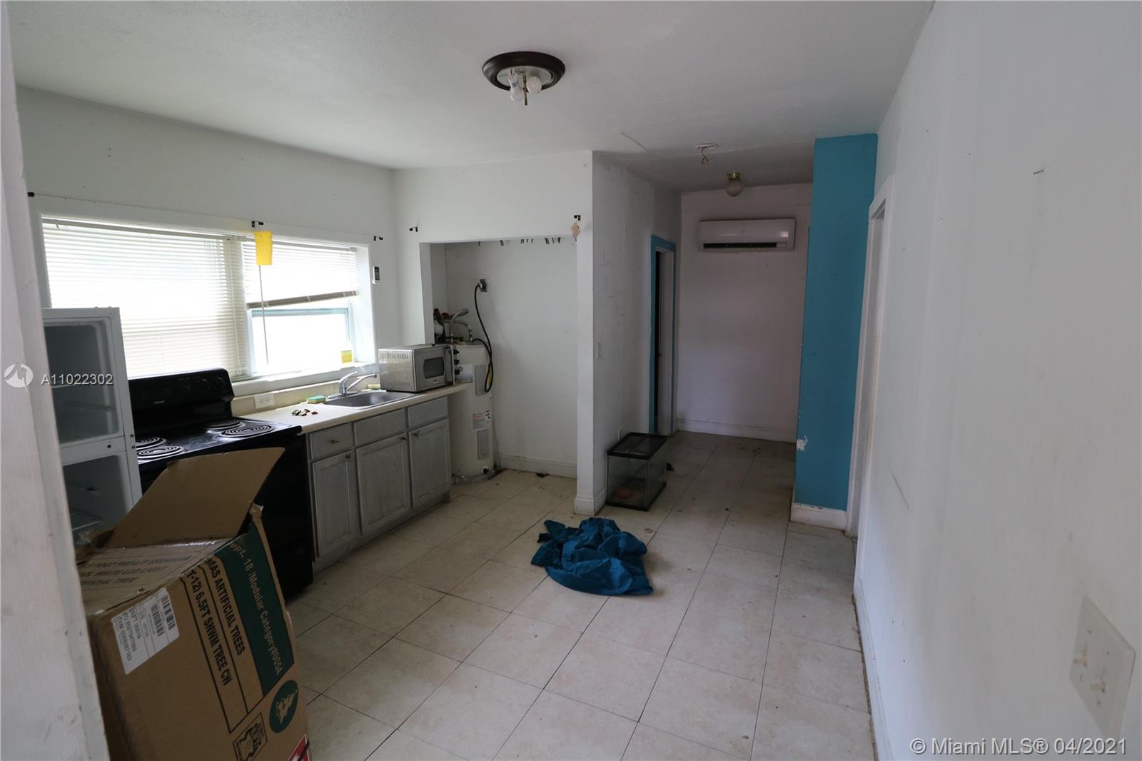 See details / 1537 sq. ft. $ 2021-04-02 0 Photo