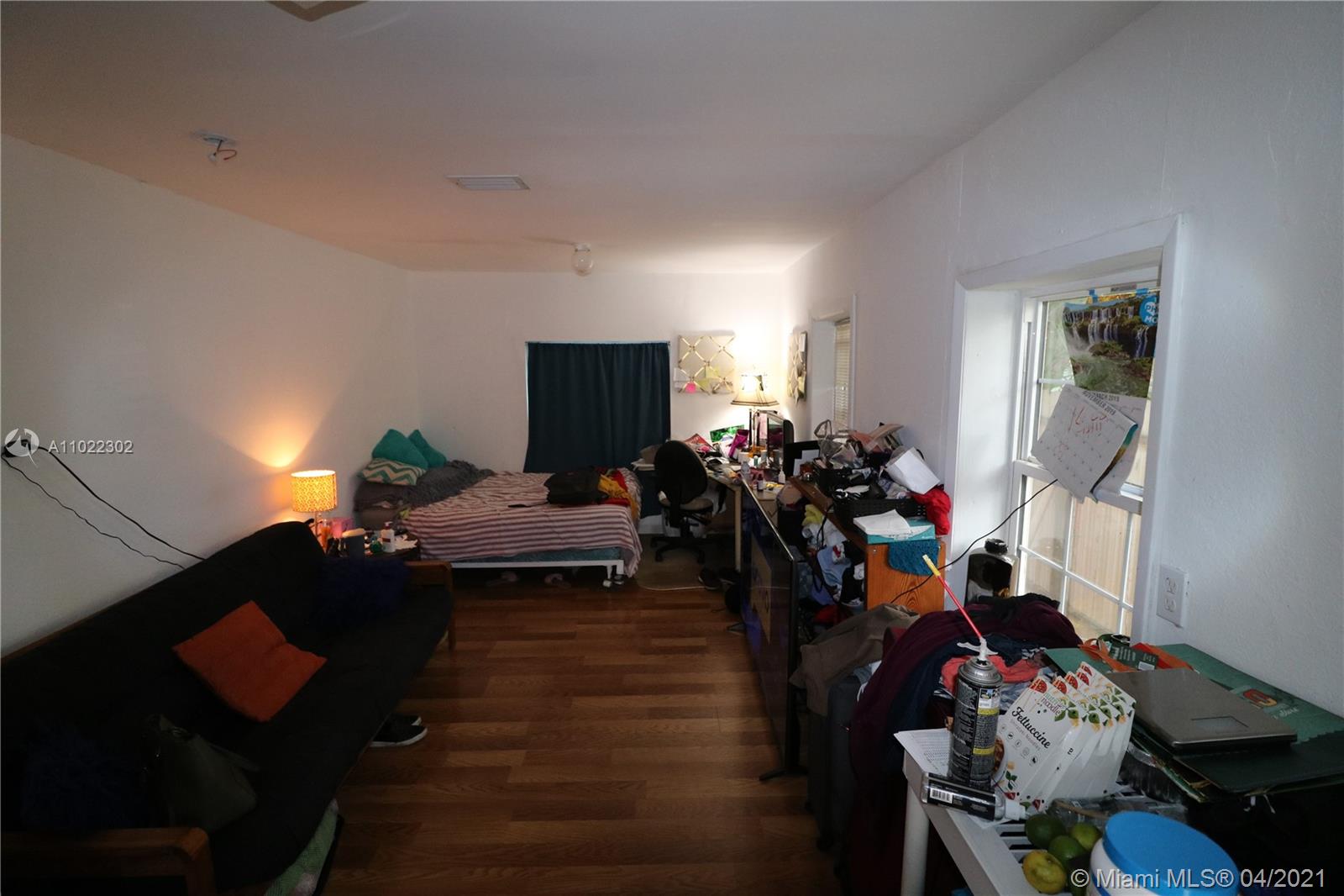 See details / 1537 sq. ft. $ 2021-04-02 0 Photo