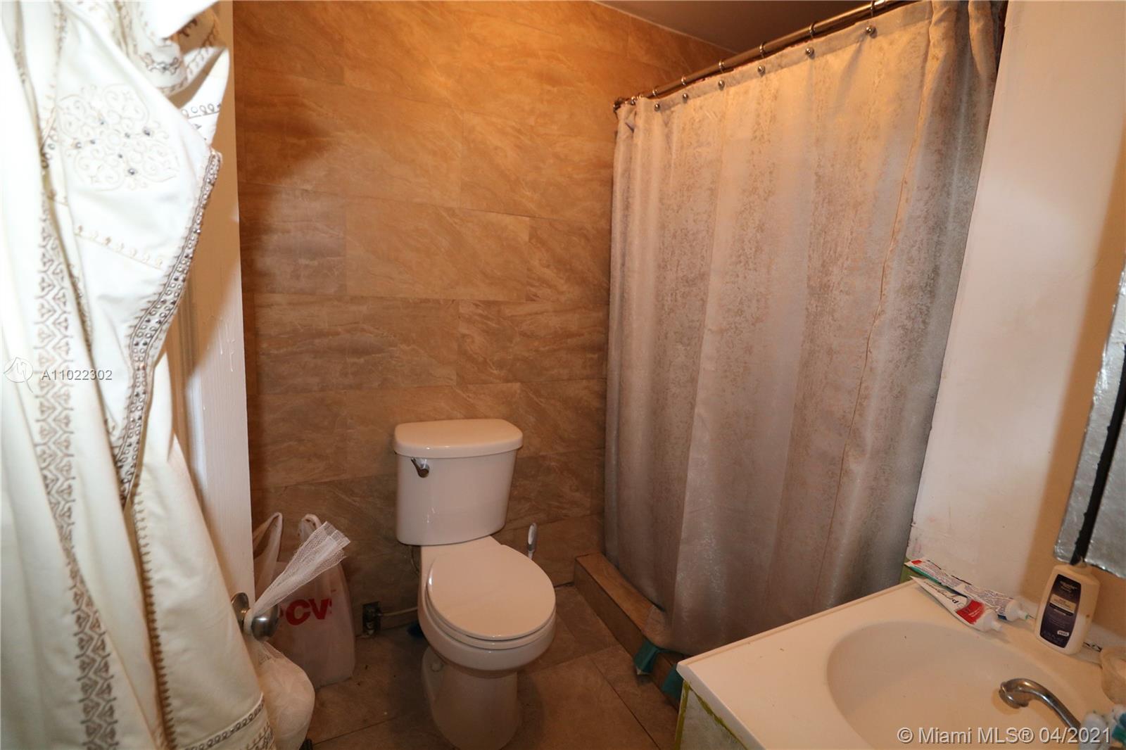 See details / 1537 sq. ft. $ 2021-04-02 0 Photo